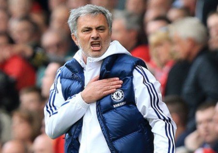 Mourinho celebrating against Liverpool
